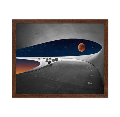 Moonlit Curved Horizon