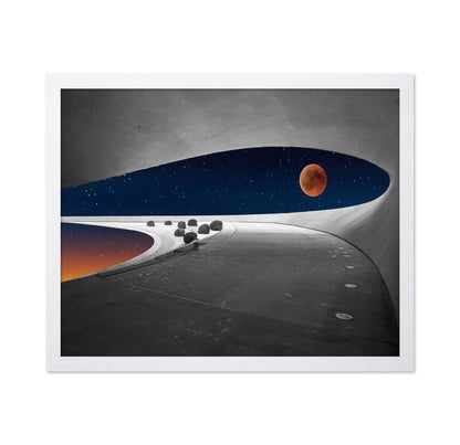 Moonlit Curved Horizon