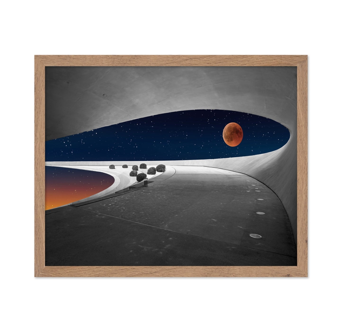 Moonlit Curved Horizon