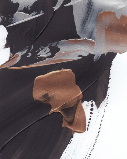 Bronze Stroke Contrast