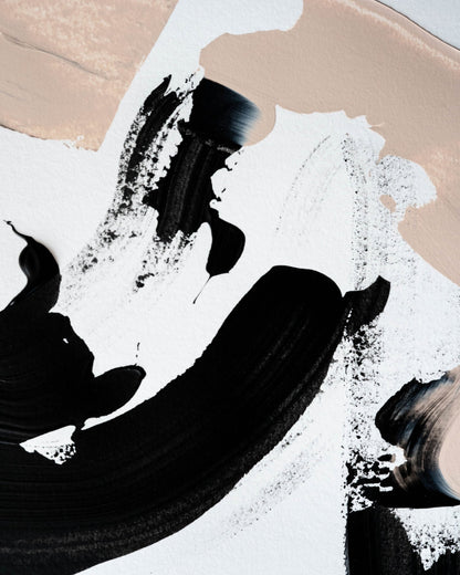 Bold Ink Contrast