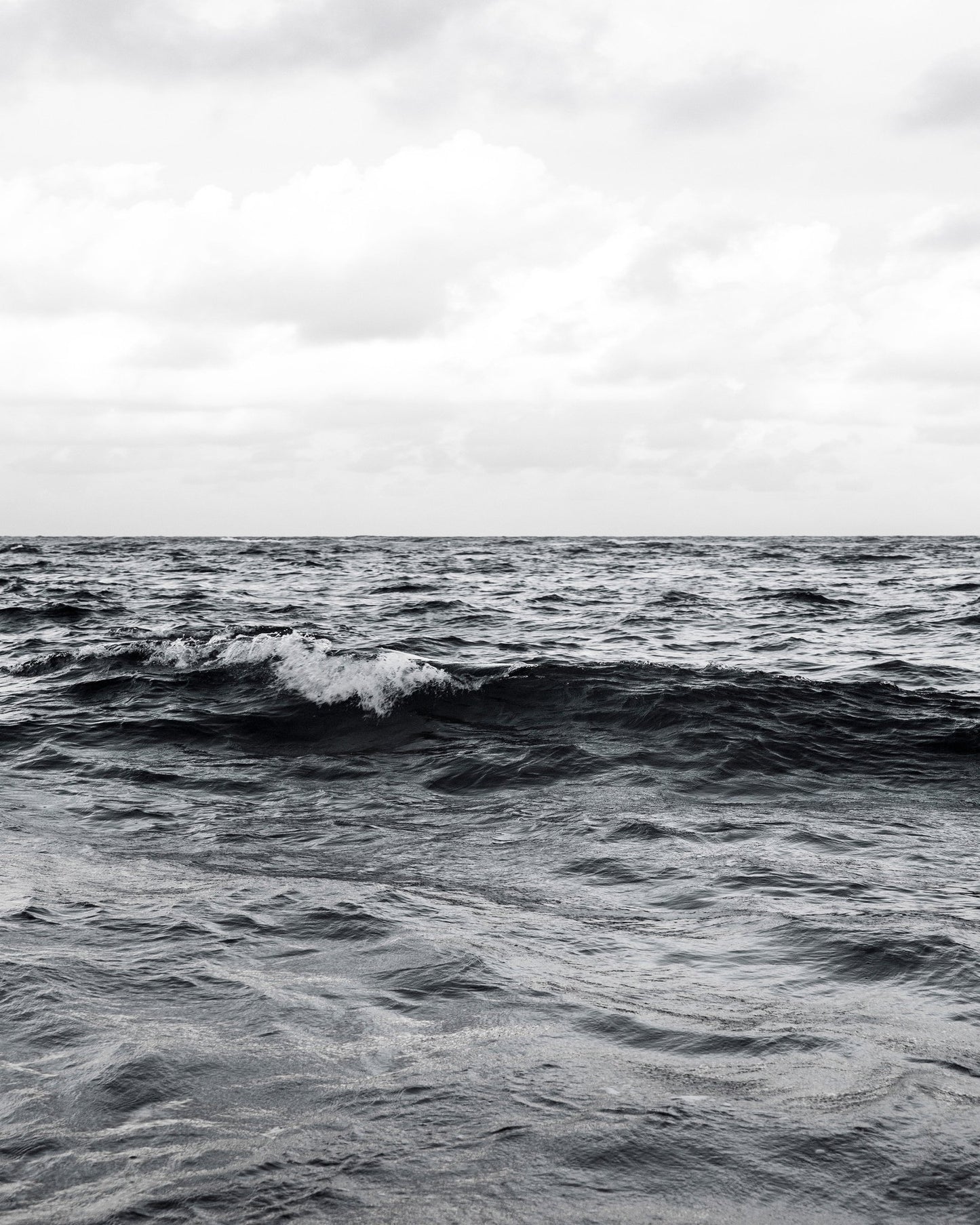 Ocean Wave Horizon