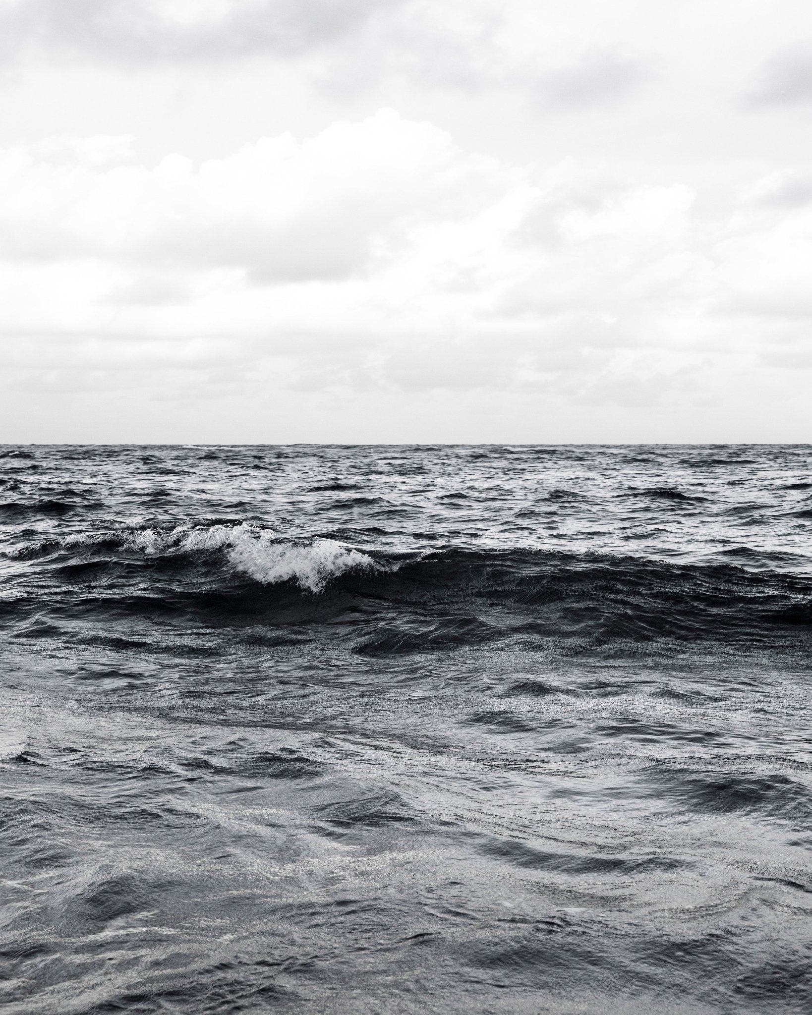 Ocean Wave Horizon