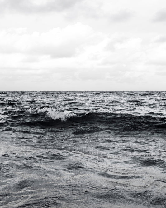 Ocean Wave Horizon