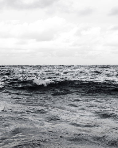 Ocean Wave Horizon
