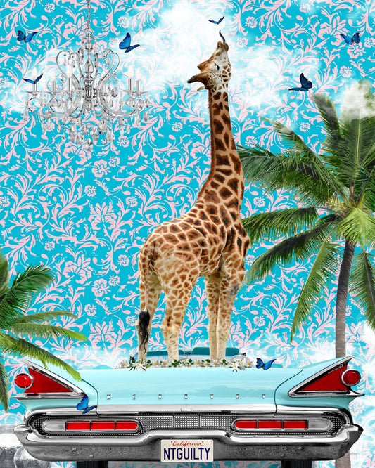 Giraffe Retro Escape