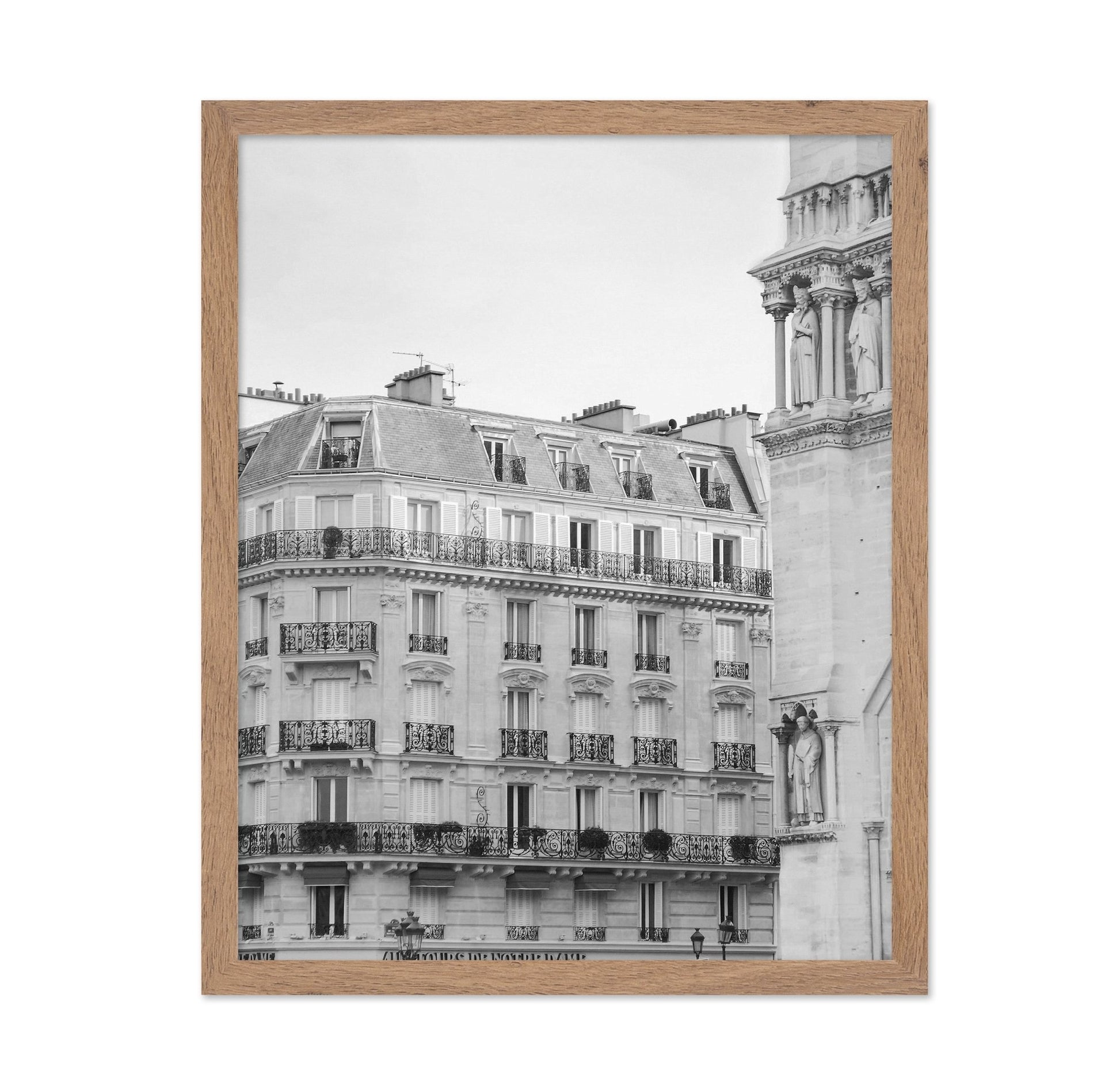 Paris Facade Noir