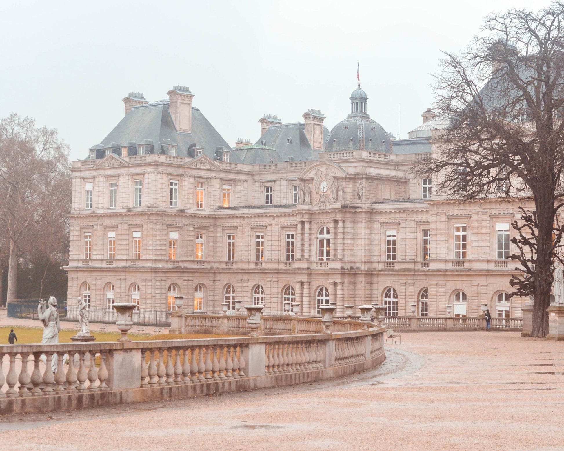 Paris Palace Garden