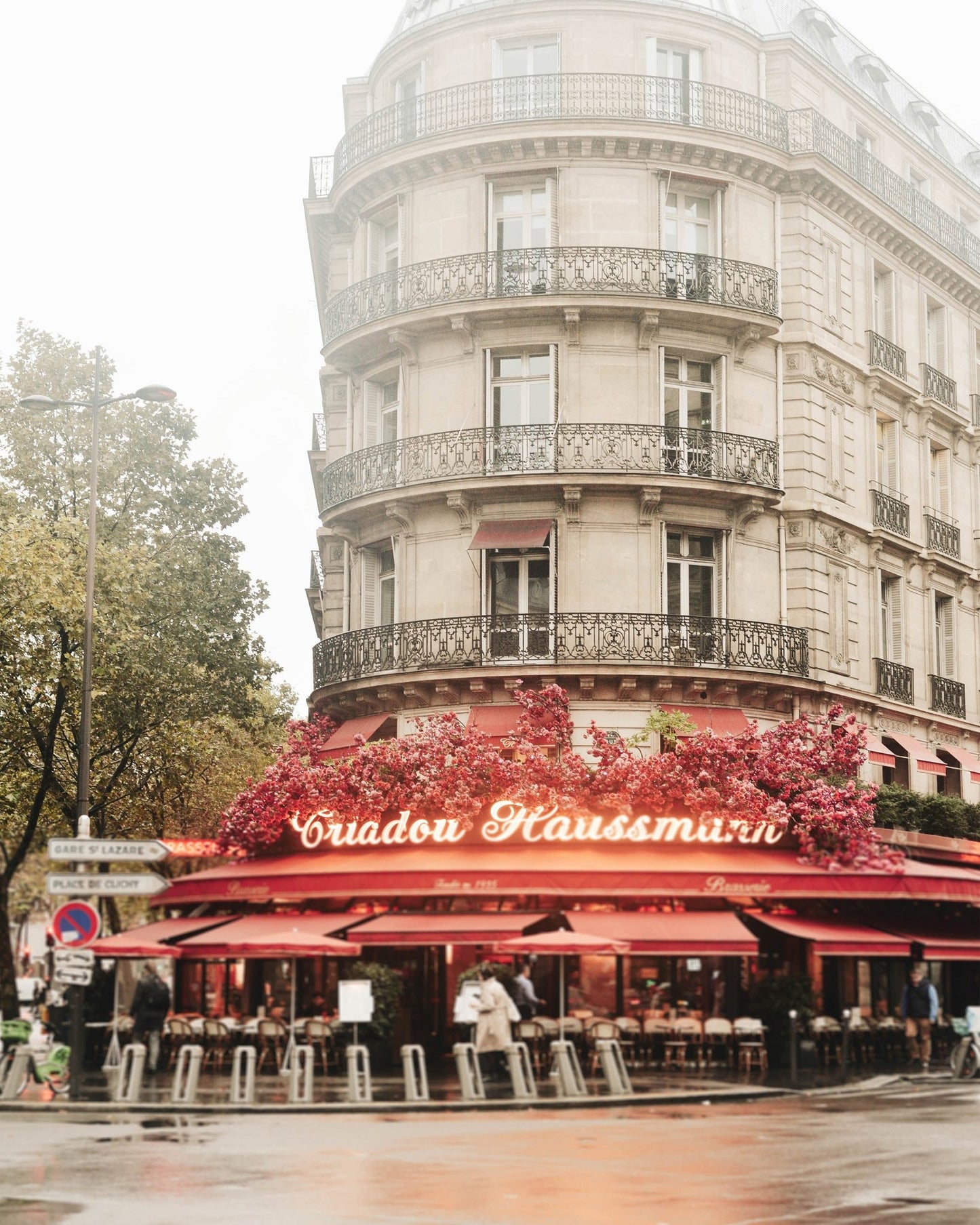 Paris Corner Cafe