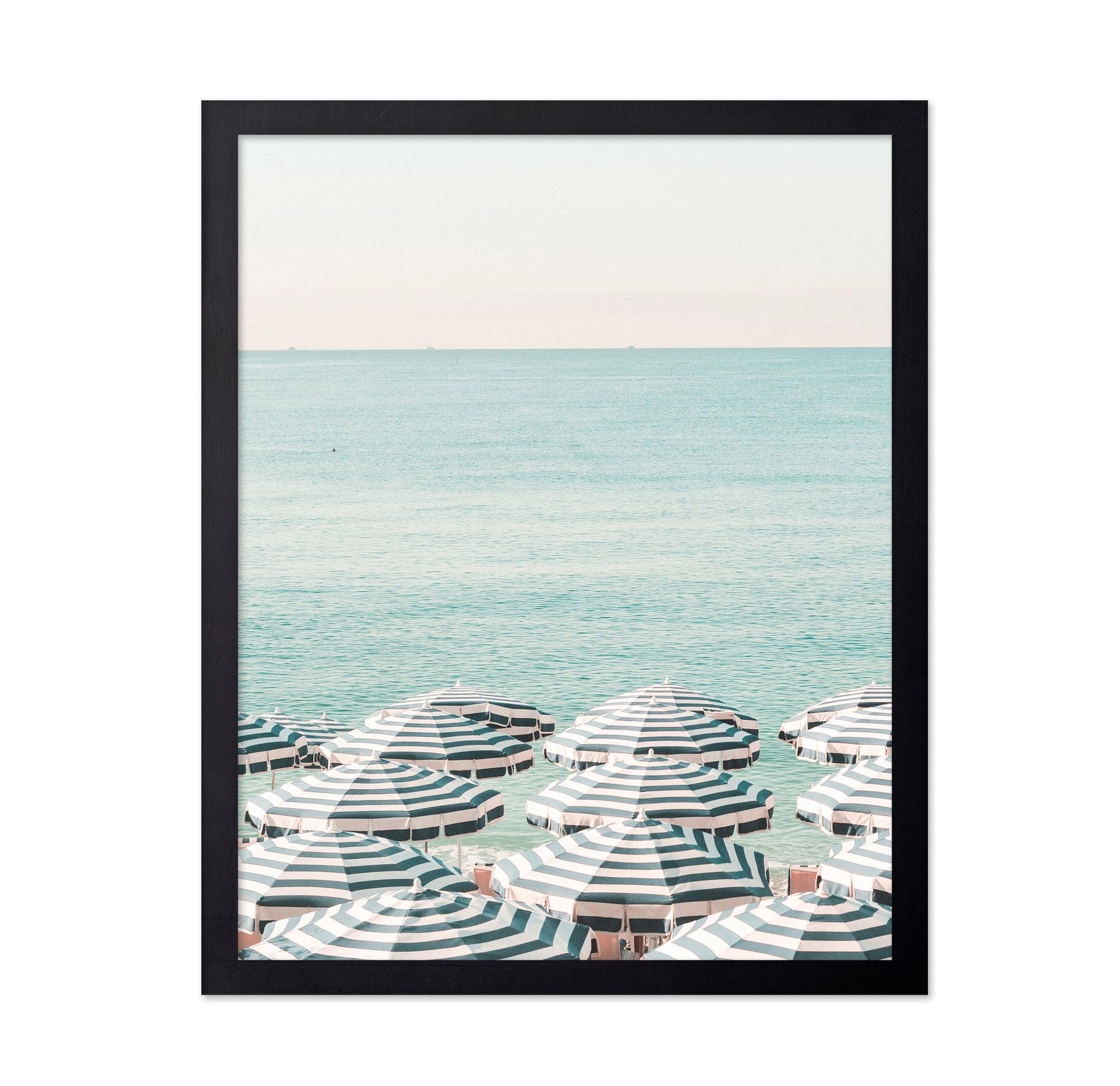 Beach Umbrella Horizon
