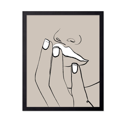 Minimal Lips Line