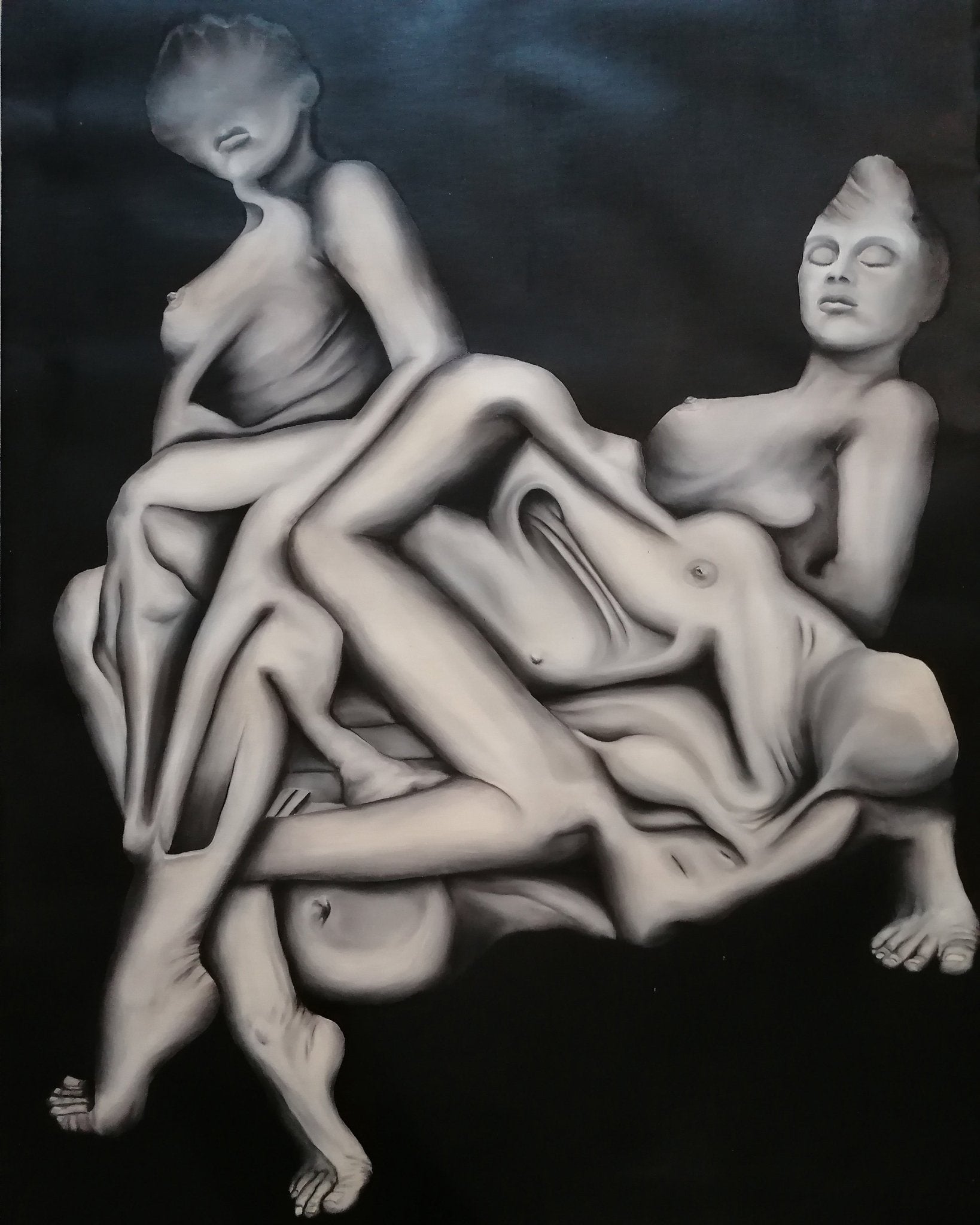 Entwined Figures Form
