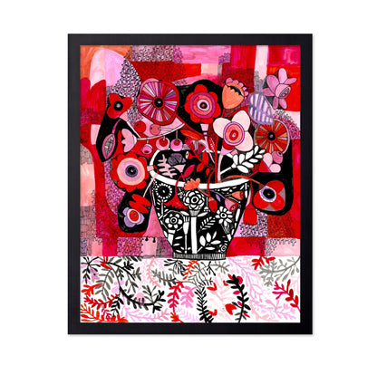 Red Floral Pattern Vase