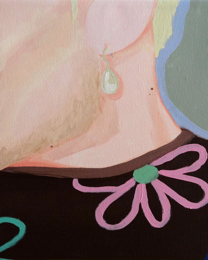 Soft Neck Detail