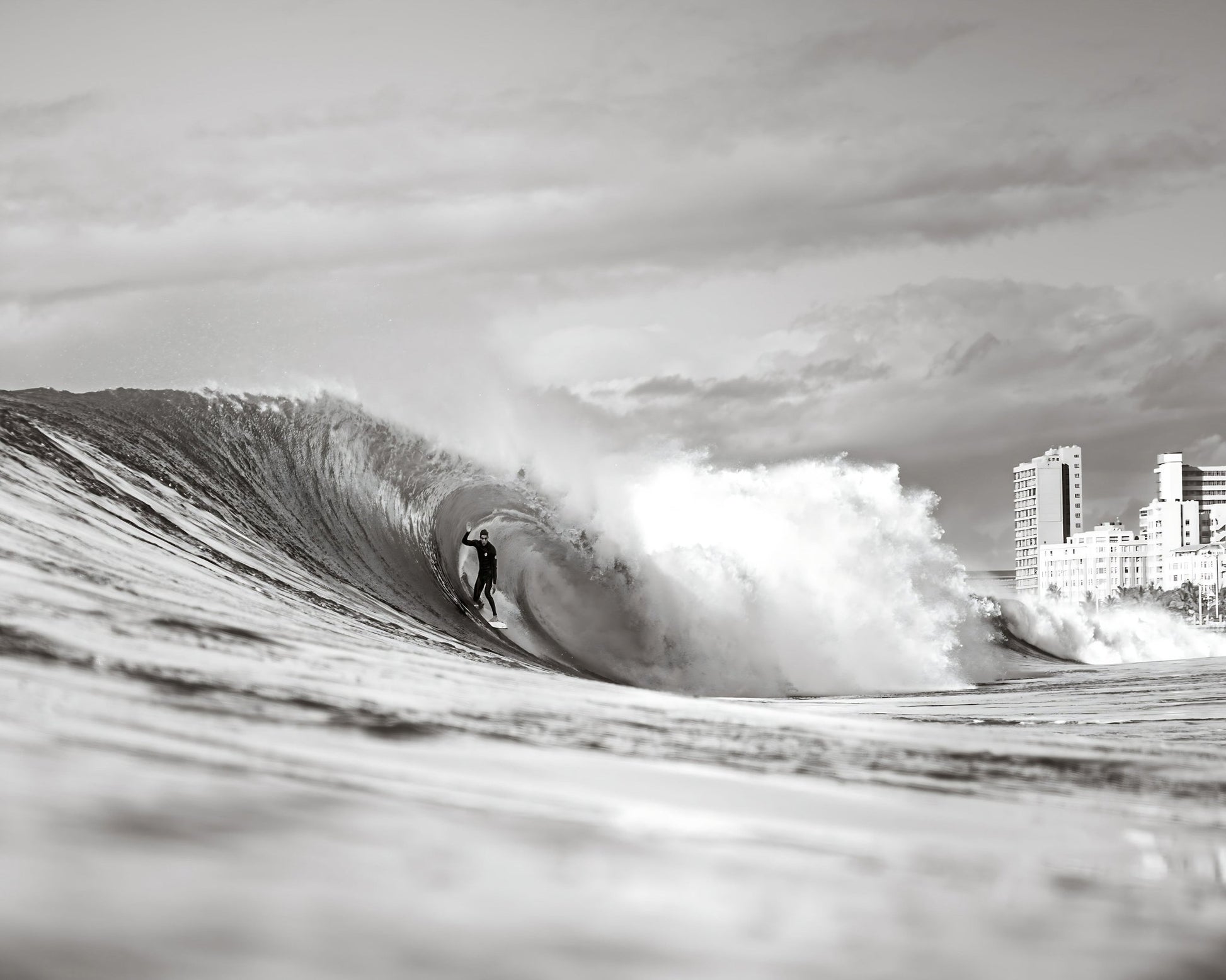 Wave Surf Action