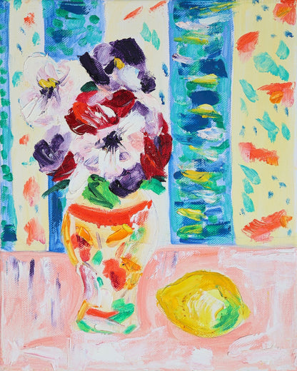 Floral Vase With Lemon