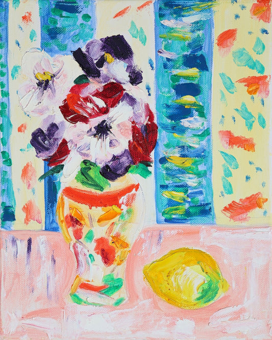 Floral Vase With Lemon