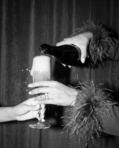 Champagne Pour