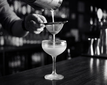 Classic Cocktail Pour