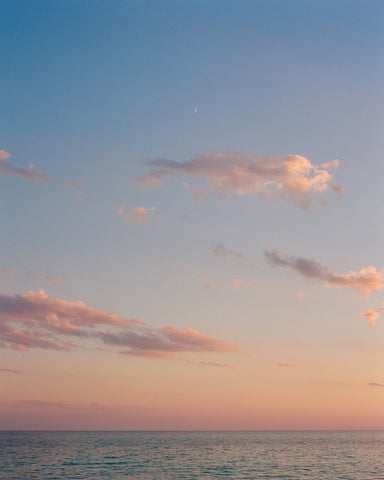 Minimalist Ocean Sunset Sky