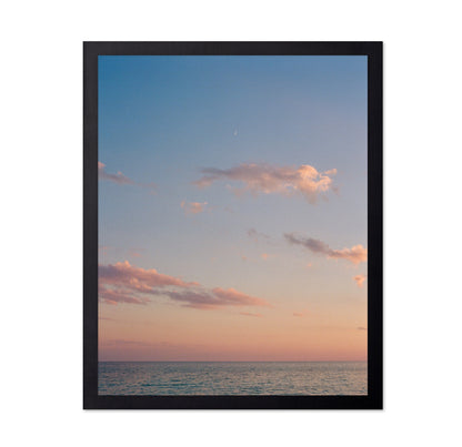 Minimalist Ocean Sunset Sky