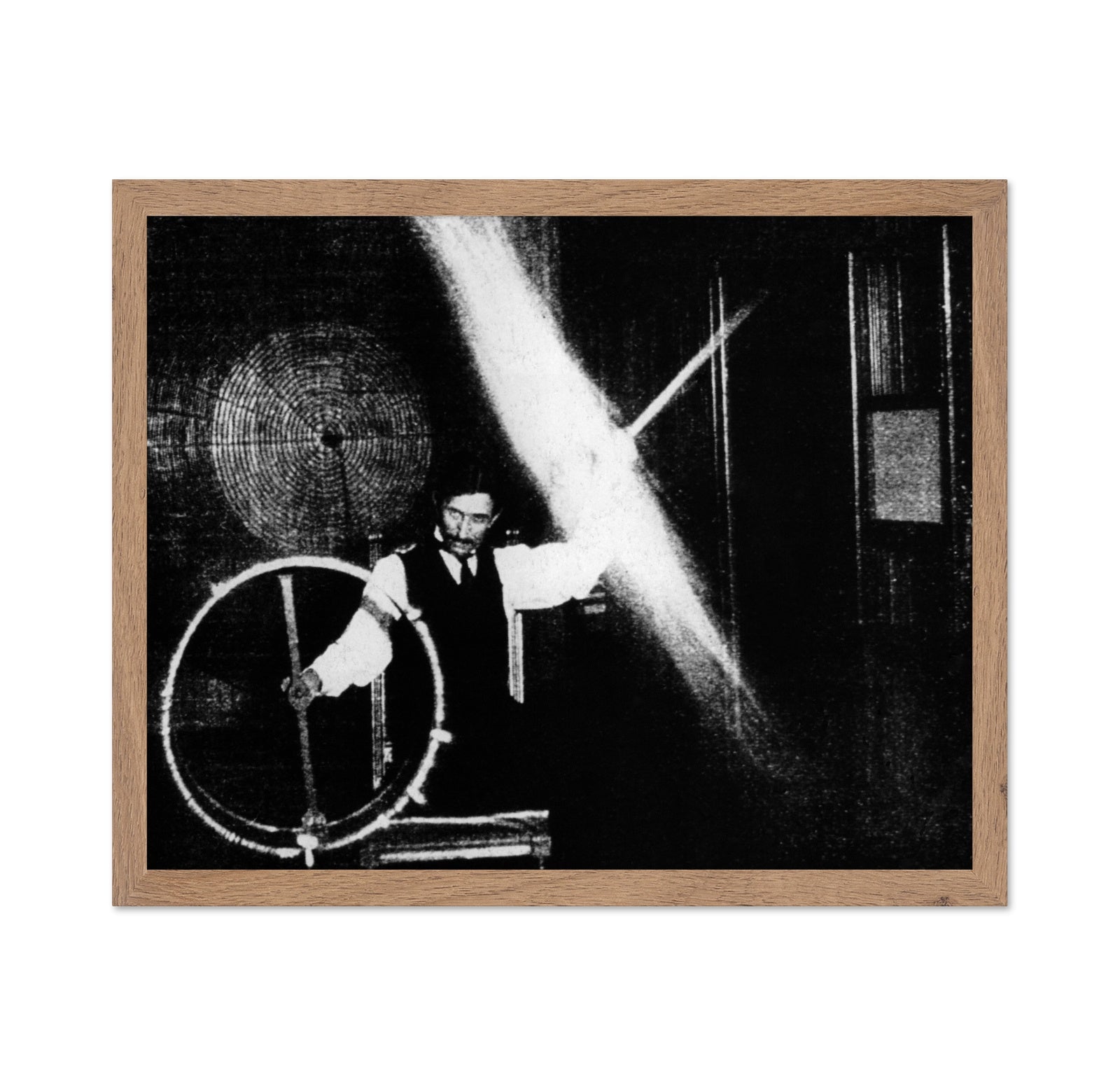 Nikola Tesla 1899
