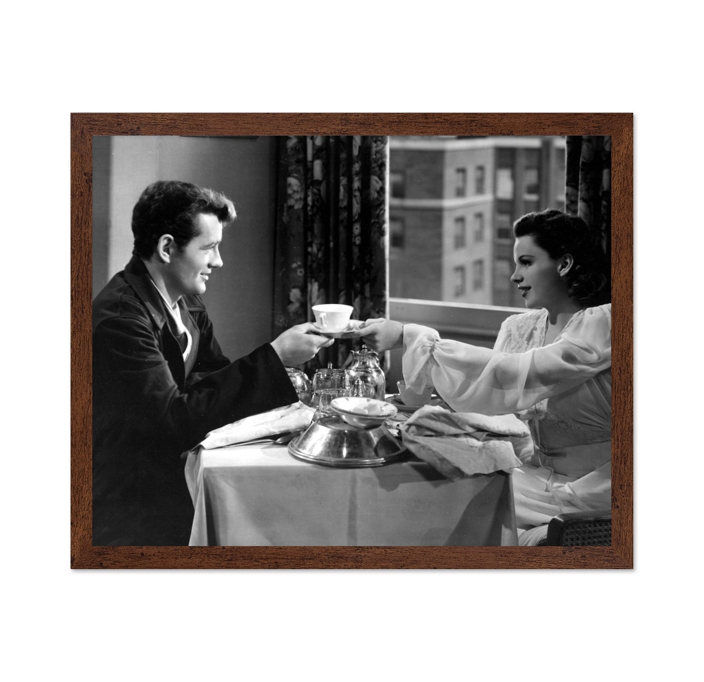 The Clock 1945 Robert Walker No1