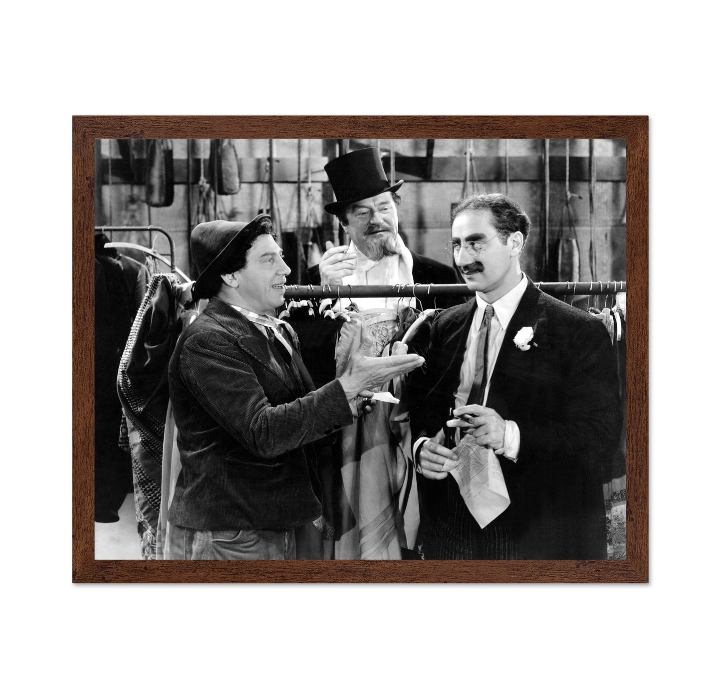 Night Opera 1935 Chico Marx
