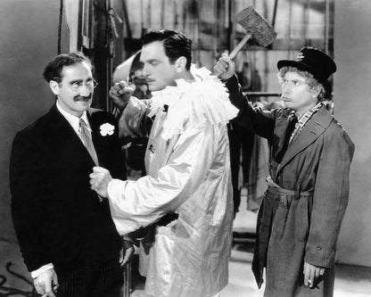 Night Opera 1935 Groucho Marx No2