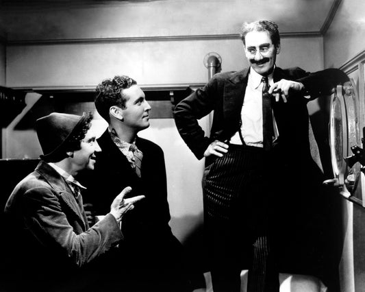 A Night at the Opera 1935 Chico Marx