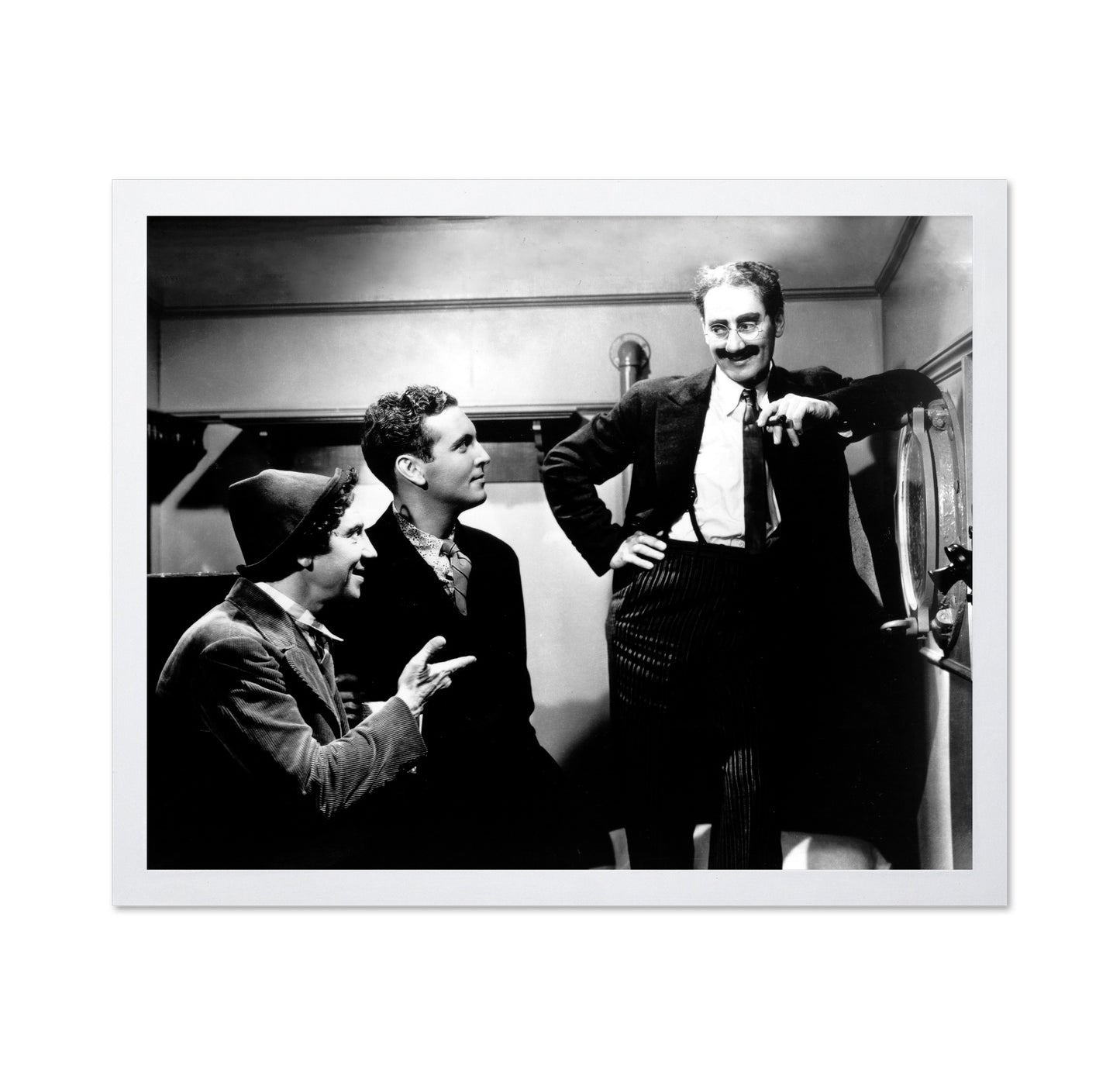 A Night at the Opera 1935 Chico Marx
