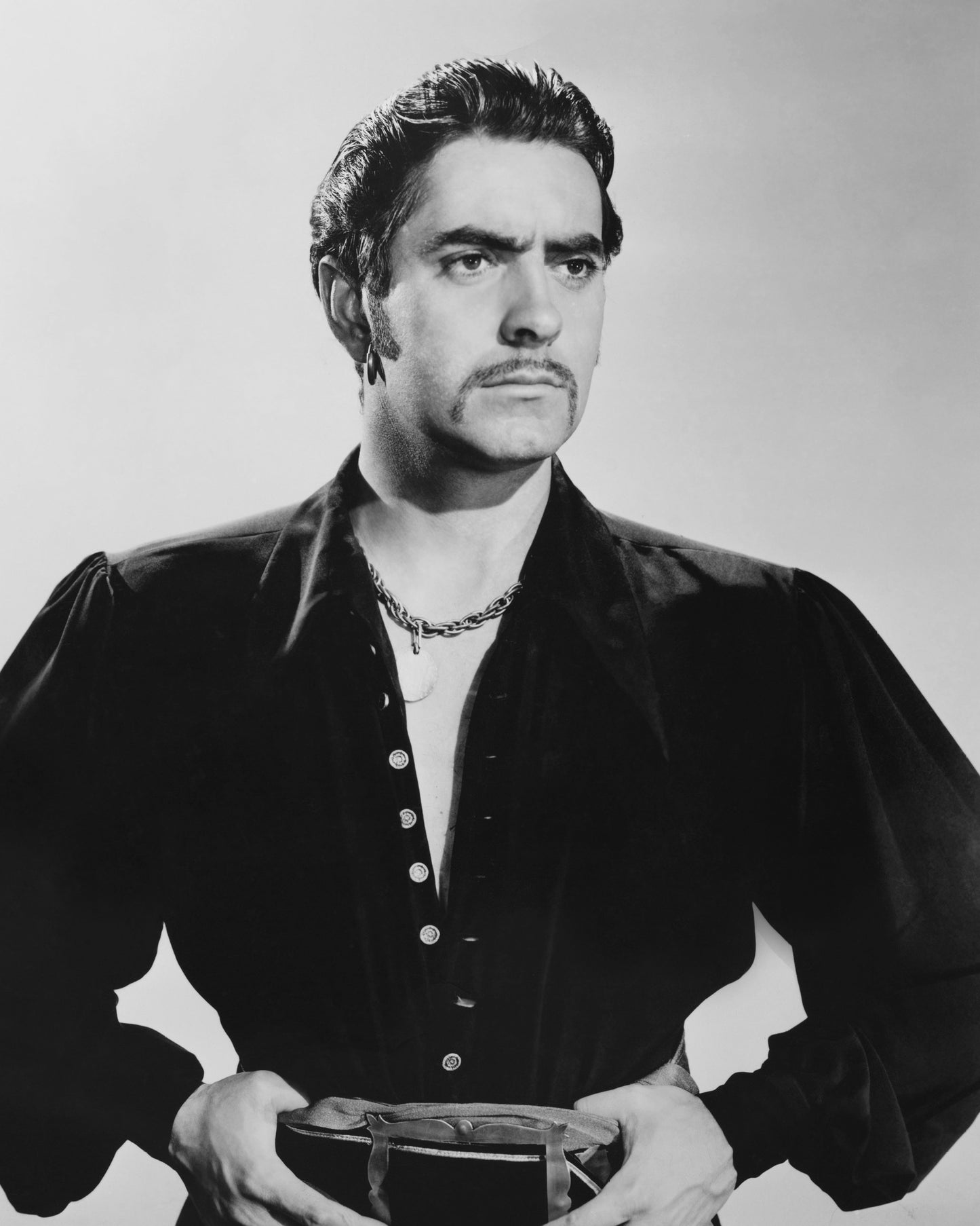 The Black Swan 1942 Tyrone Power No3