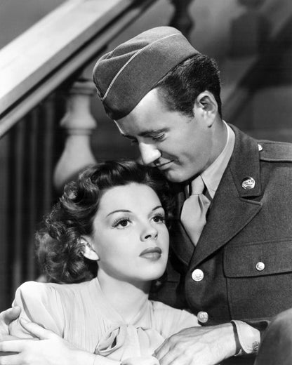The Clock 1945 Judy Garland