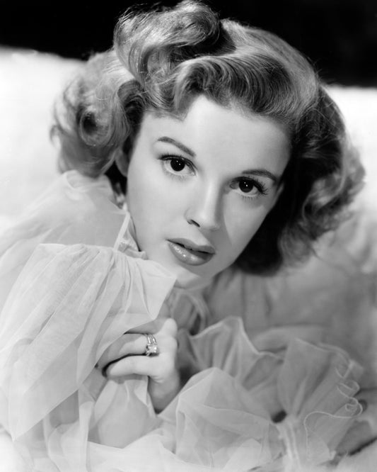 Judy Garland 1943