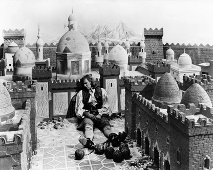 Gullivers Travels 1977 Richard Harris No1