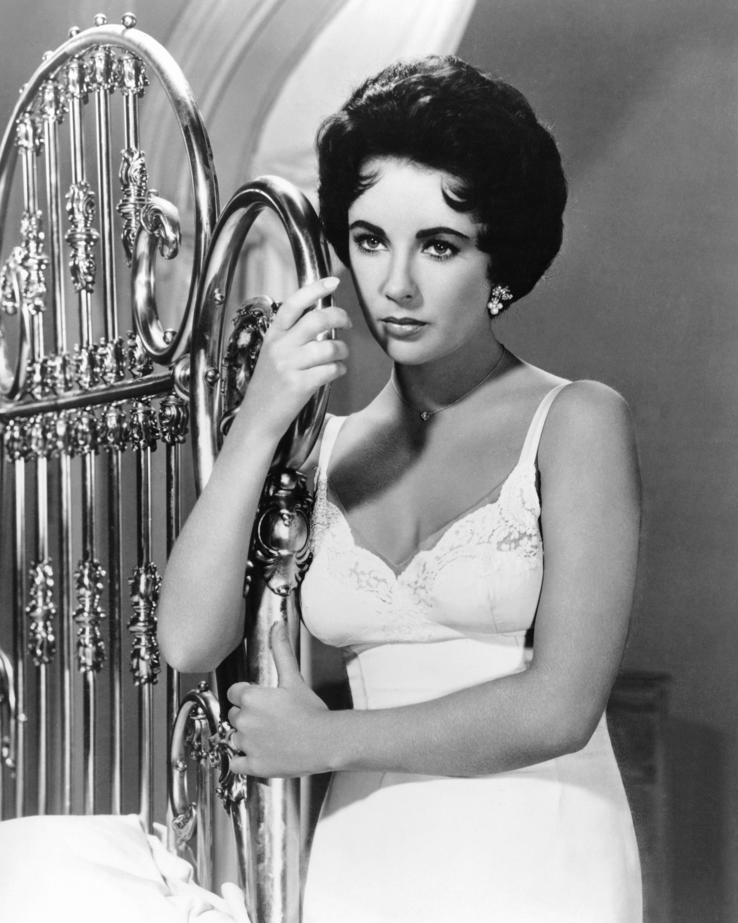 Cat on a Hot Tin Roof 1958 Elizabeth Taylor No4