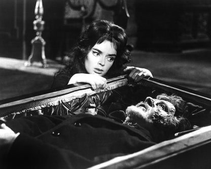 Black Sunday 1960 Barbara Steele