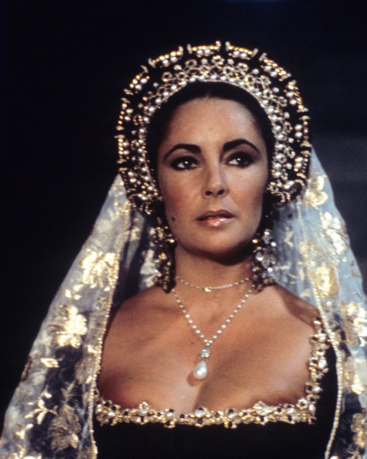 Anne of The Thousand Days 1969 - Elizabeth Taylor