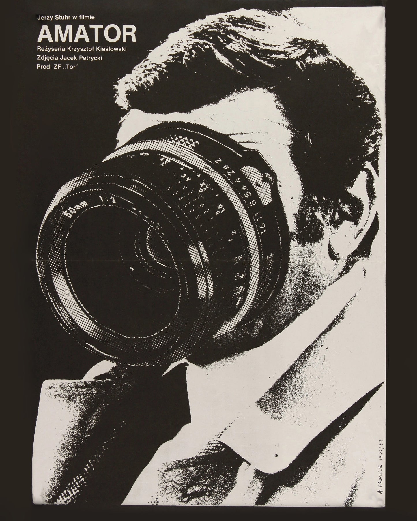 Camera Buff 1979