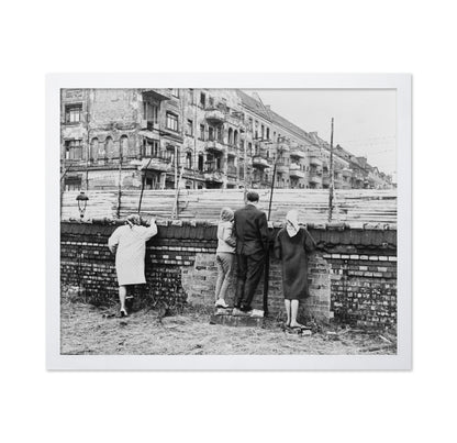 Berlin Wall Observation 1962