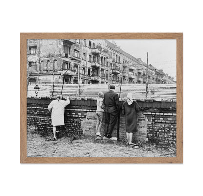 Berlin Wall Observation 1962