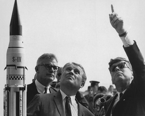 Wernher Von Braun & John Kennedy 1963