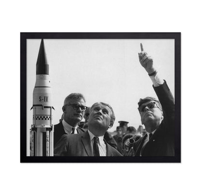 Wernher Von Braun & John Kennedy 1963