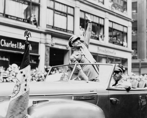 Dwight Eisenhower 1945