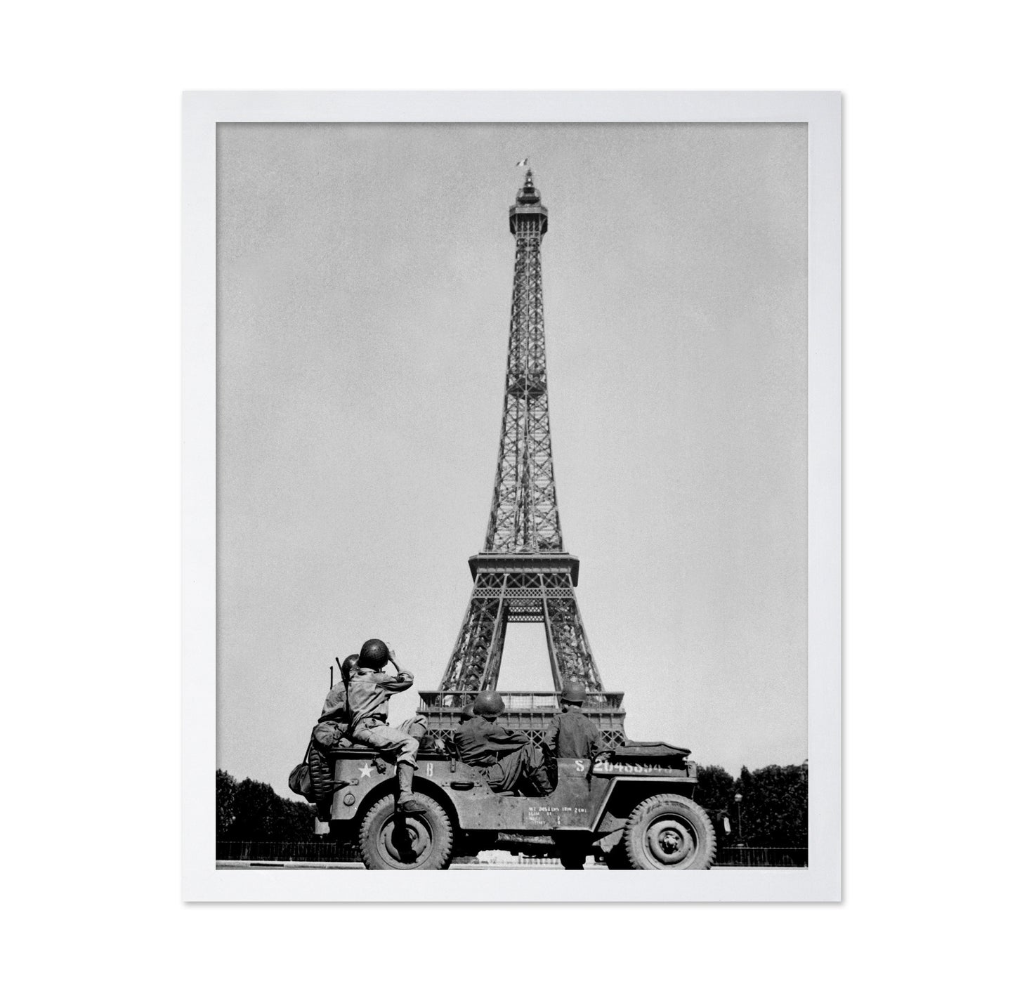 Paris Eiffel Tower 1944