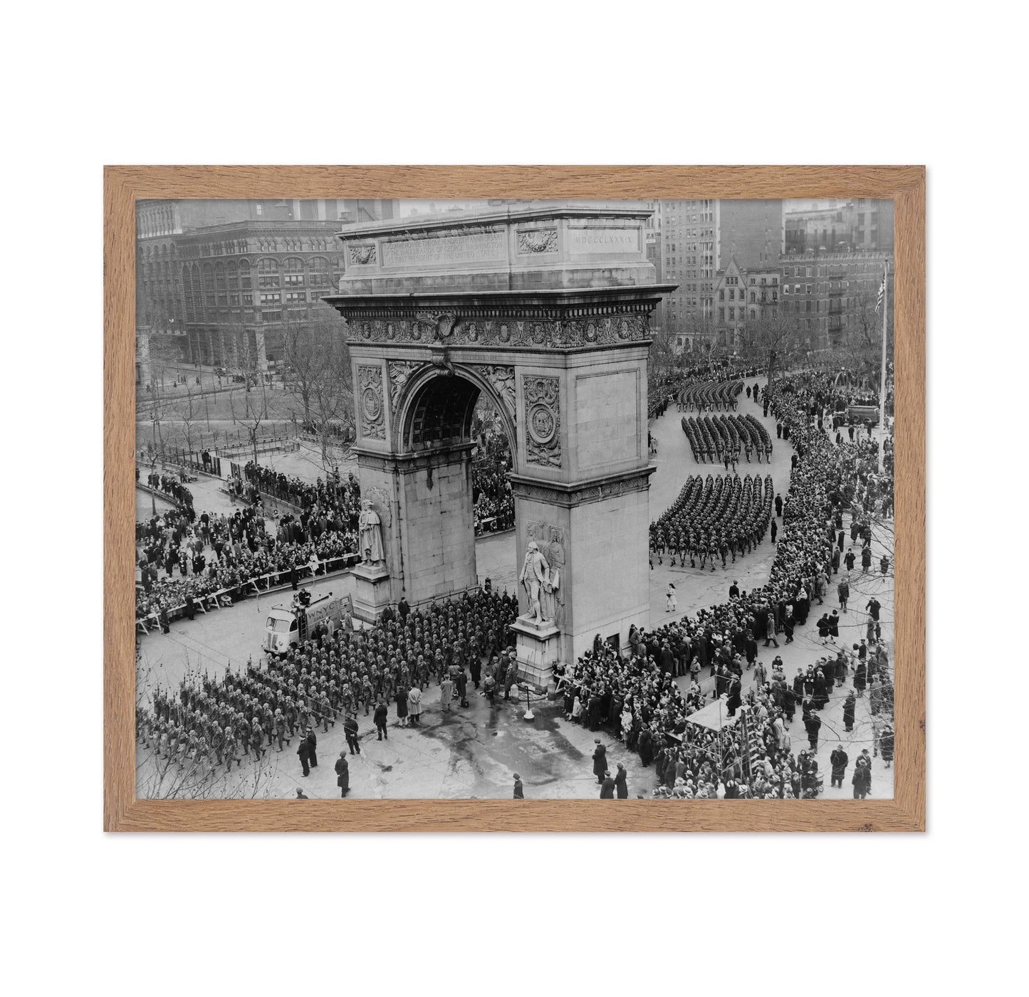 New York Washington Square Arch 1946