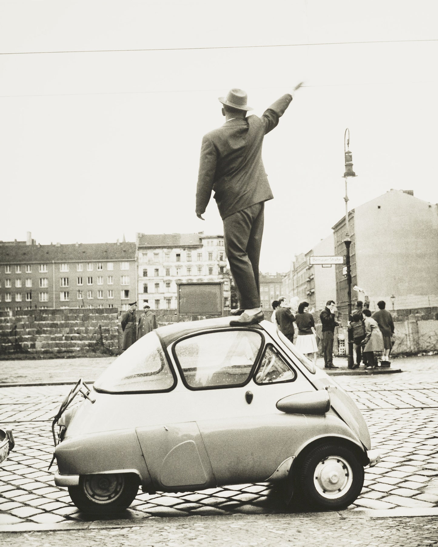 Berlin Wall 1961 No2
