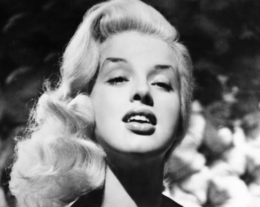 Yield to the Night 1956 Diana Dors