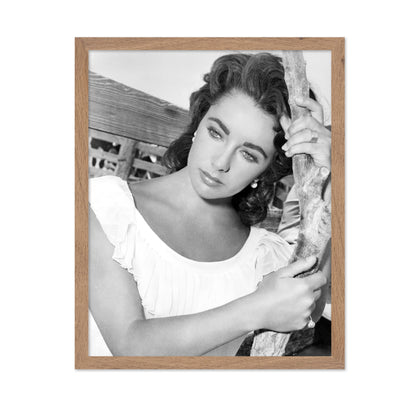 Giant 1956 Elizabeth Taylor No1