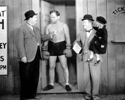 Pack Up Your Troubles 1932 Oliver Hardy No1